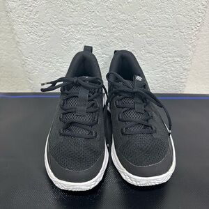 Under Armour Curry 8, Size 3Y
